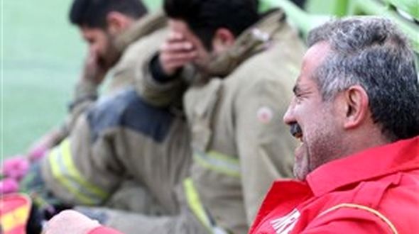 ماهینی و بیرانوند به یاد شهدای آتش‌نشان